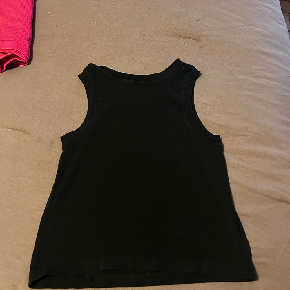Black Sleeveless Women's Top